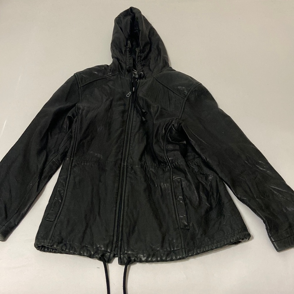 women’s leather jacket